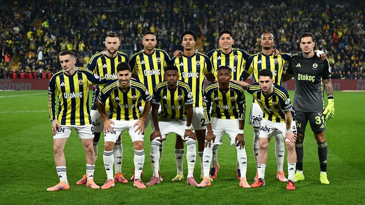 Fenerbahçe'nin galibiyet serisi derbide son buldu