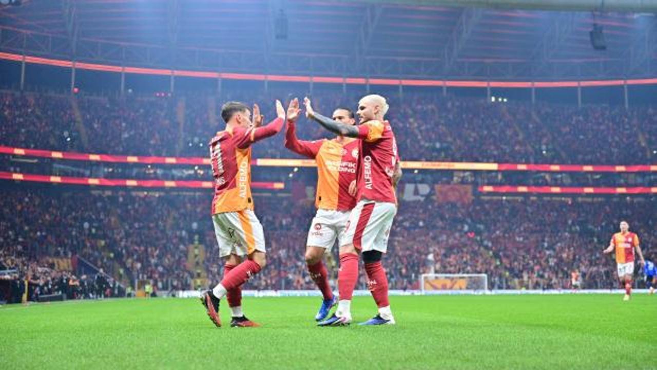 Galatasaray Kasımpaşa'yı 3-0 Yenerek Liderliğini Sürdürdü