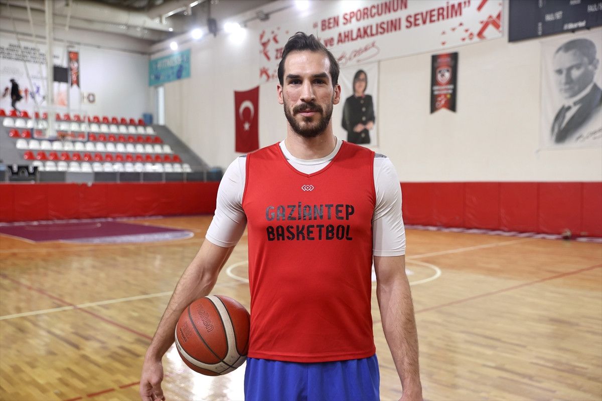 Gaziantep Basketbol liderliği bırakmak istemiyor