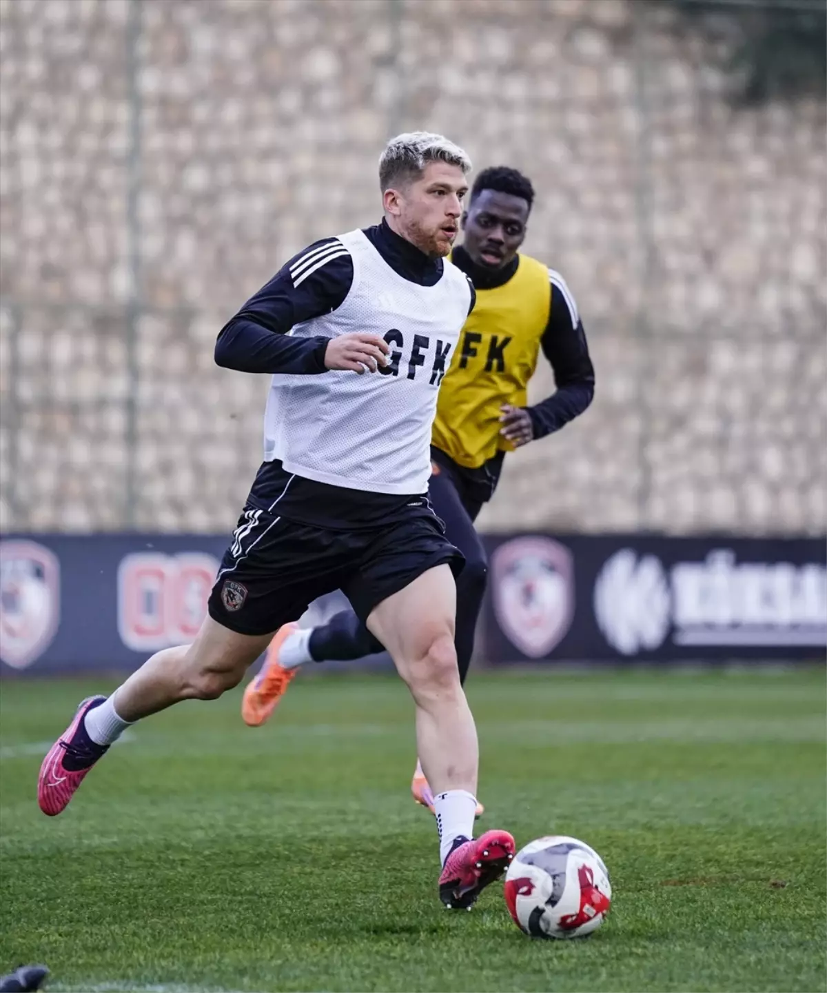 Gaziantep FK'nin Beşiktaş Karşılaşmasına Yoğun Hazırlıkları Başladı