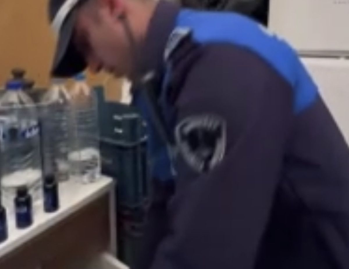 Gaziantep'te Kasap Dükkanında Kaçak Alkol Üretimi Yapıldığı Ortaya Çıktı