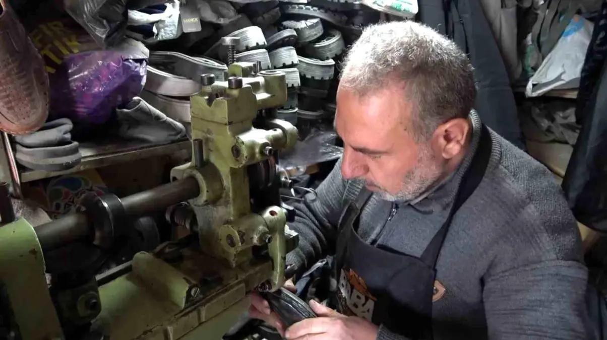 Yarım Asır Ayakkabı Tamirciliği