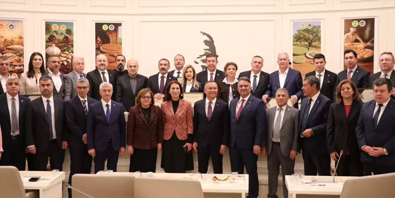 Gaziantep'te Coğrafi İşaret Töreni ve Tescilli Ürünlere Teşekkür Belgesi