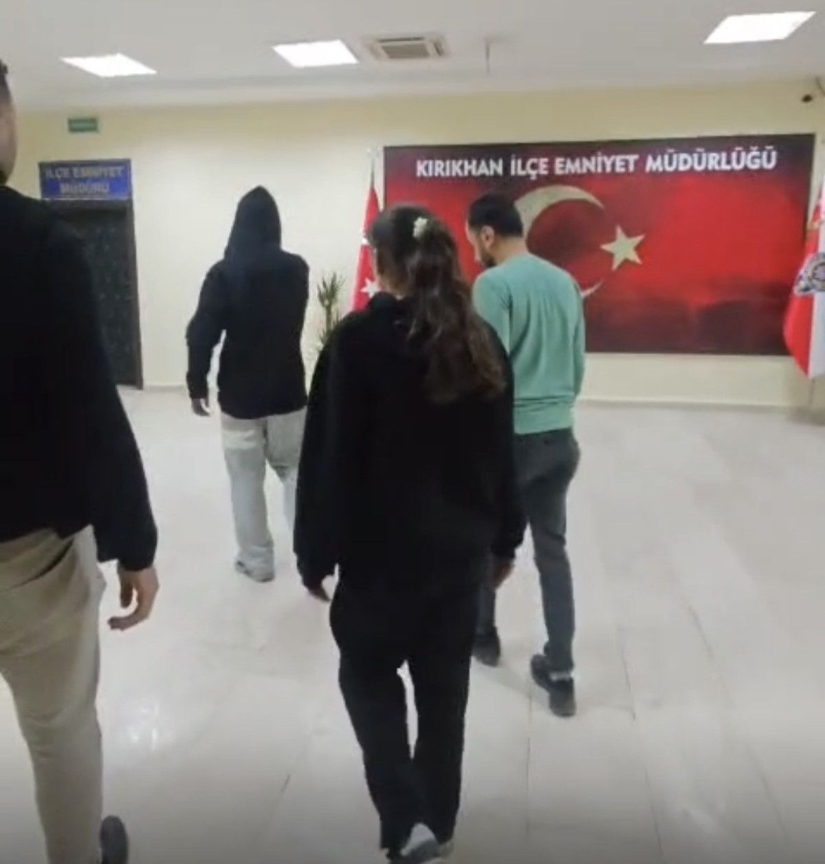 Gaziantep’te Kayıp Olan 13 Yaşındaki E.A. Hatay’da Güvenli Şekilde Bulundu