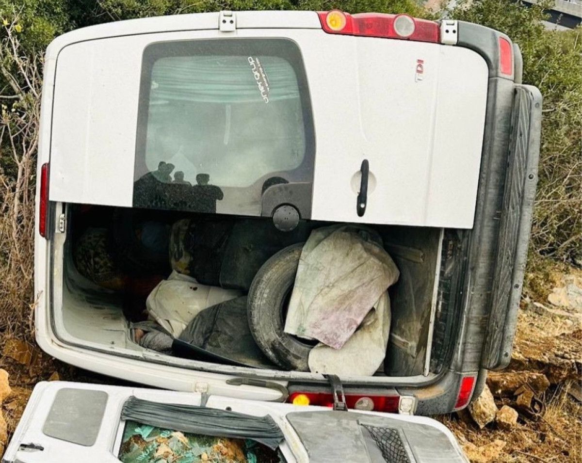 Gaziantep'te Minibüs Kazasında 1 Tarım İşçisi Öldü, 3 Kişi Yaralandı