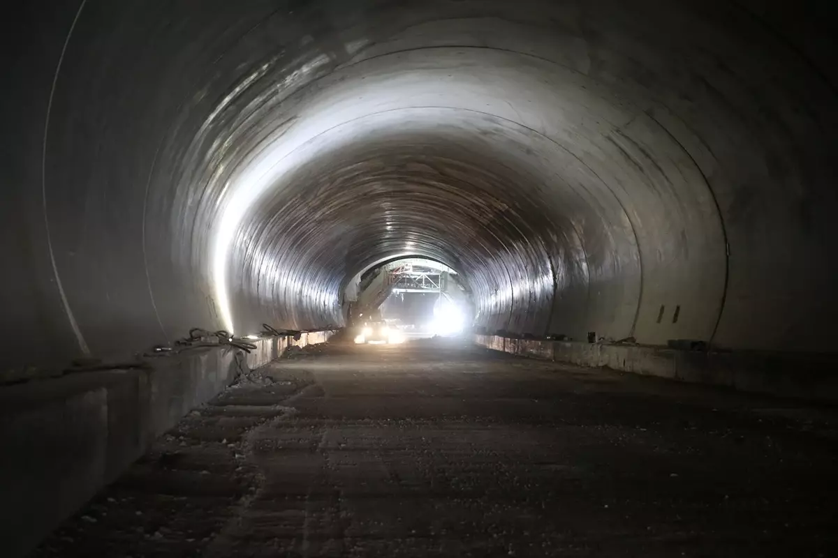 Hatay'da İskenderun-Topboğazı Otoyolu'nda çalışmalar sürüyor