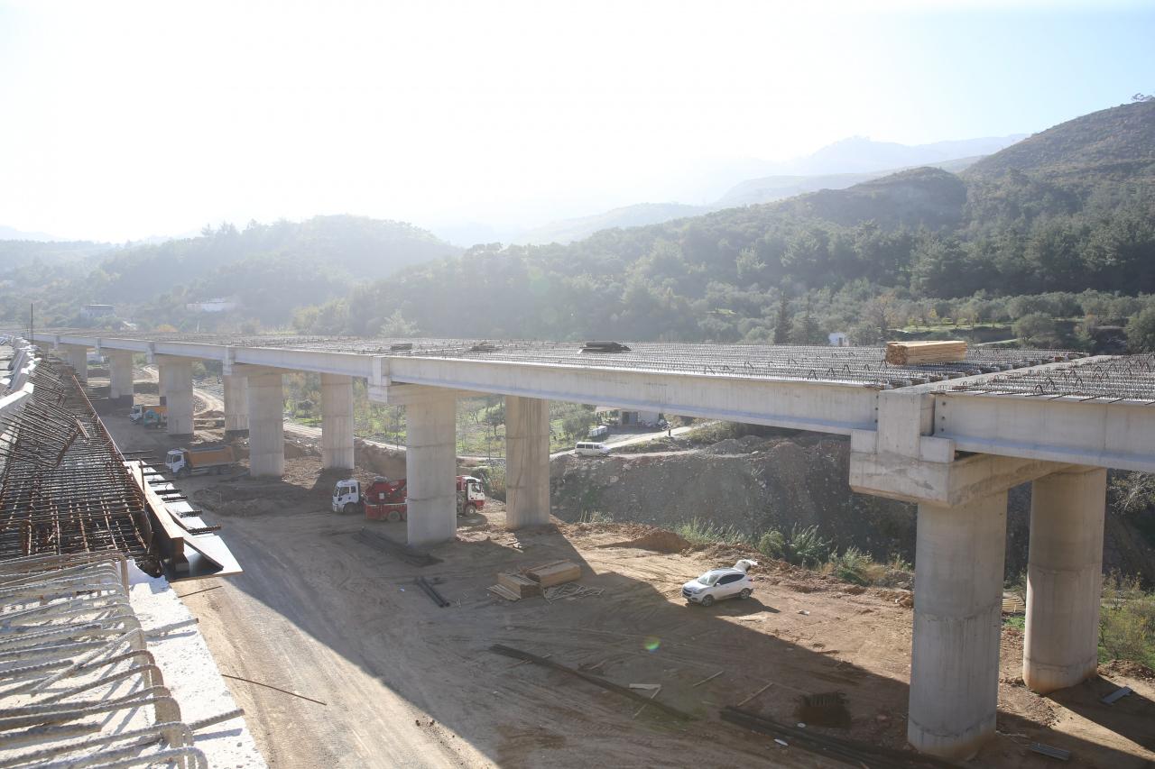 Hatay'da Önemli Bir Adım: İskenderun-Topboğazı Otoyol Projesi Tünellerde Son Aşamaya Gelindi