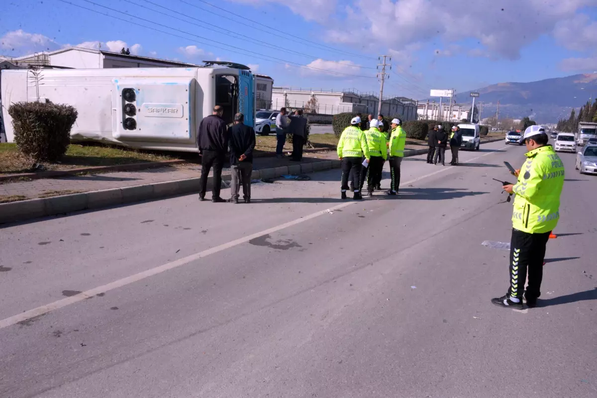 Kahramanmaraş'ta Trafik Kazası: 17 Yaralı
