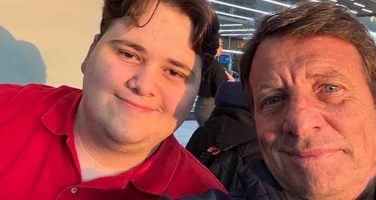 Kaya Çilingiroğlu Oğluyla Sevgilisini Tanıştırdı Beşiktaş Maçında