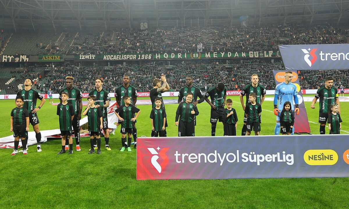 Kocaelispor'un İç Sahadaki Başarılı Performansı ve İlk Yarının Analizi