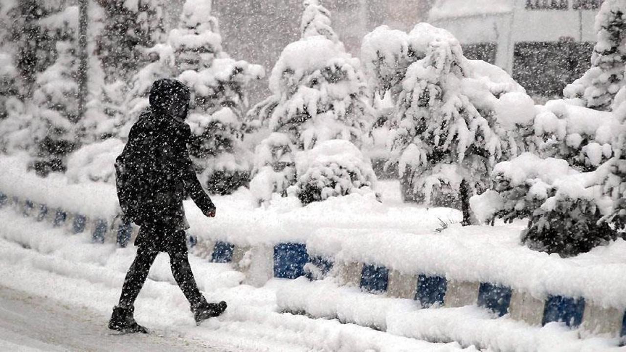 Meteoroloji Uyarısı: Dondurucu Soğuklar ve Kar Yağışı Geliyor - 23 Aralık Hava Durumu