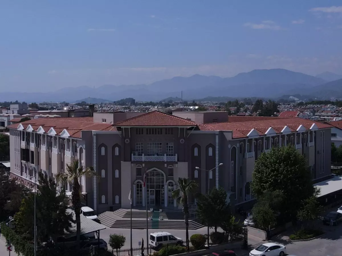 Muğla Merkezli 8 İlde Göçmen Kaçakçılığına Yönelik Kapsamlı Operasyon