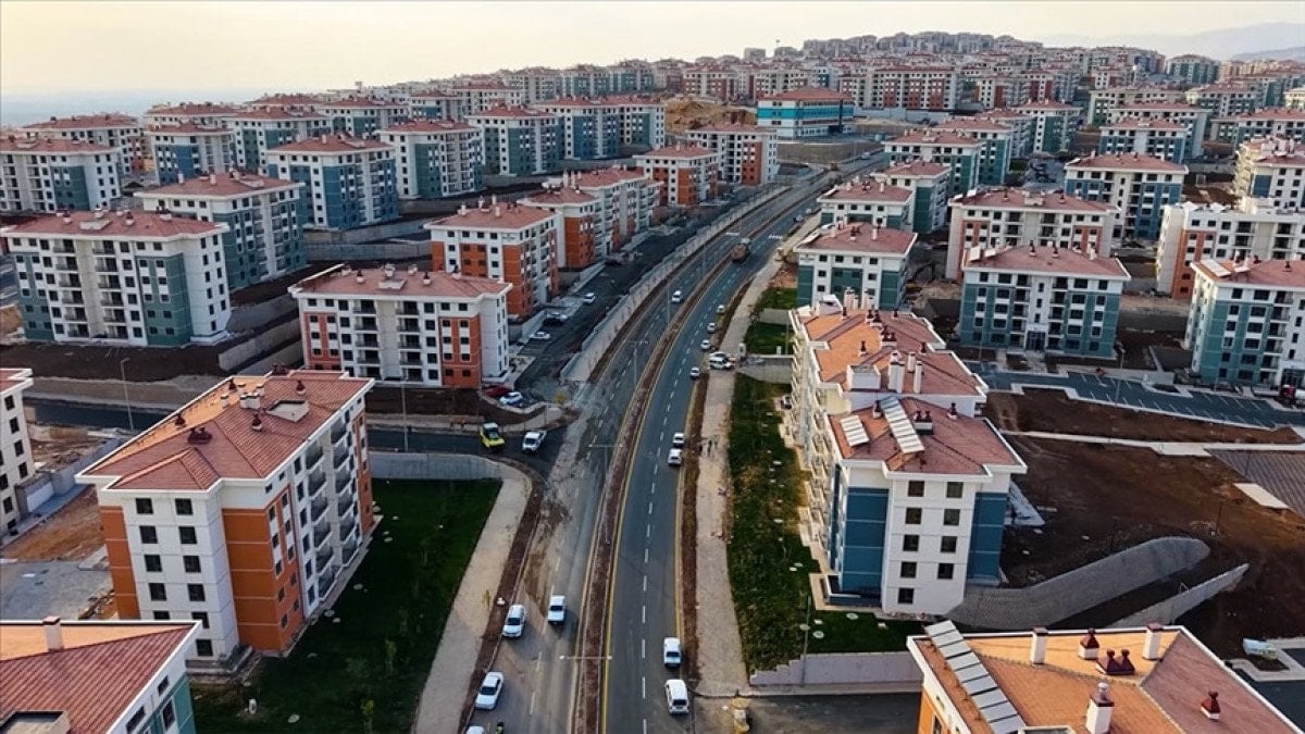 Murat Kurum: Asrın İnşası Seferberliğinde 455 Bin 357 Bağımsız Bölüm Tamamlandı