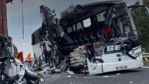 Osmaniye’de 7 Kişinin Hayatını Kaybettiği Trafik Kazasında 2 Sürücü Tutuklandı