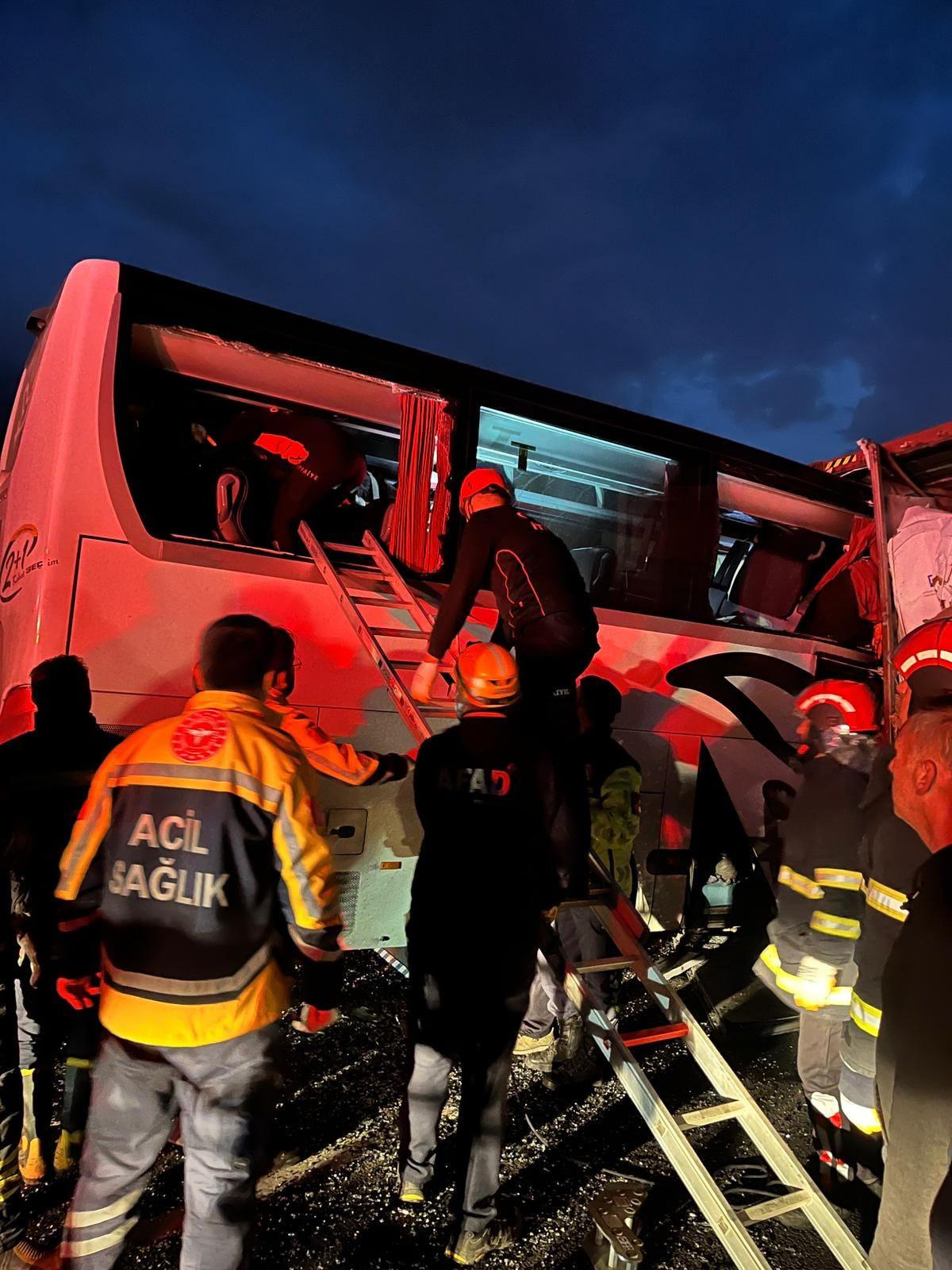 Osmaniye’de Feci Otobüs Kazası: 7 Ölü ve 10 Yaralı