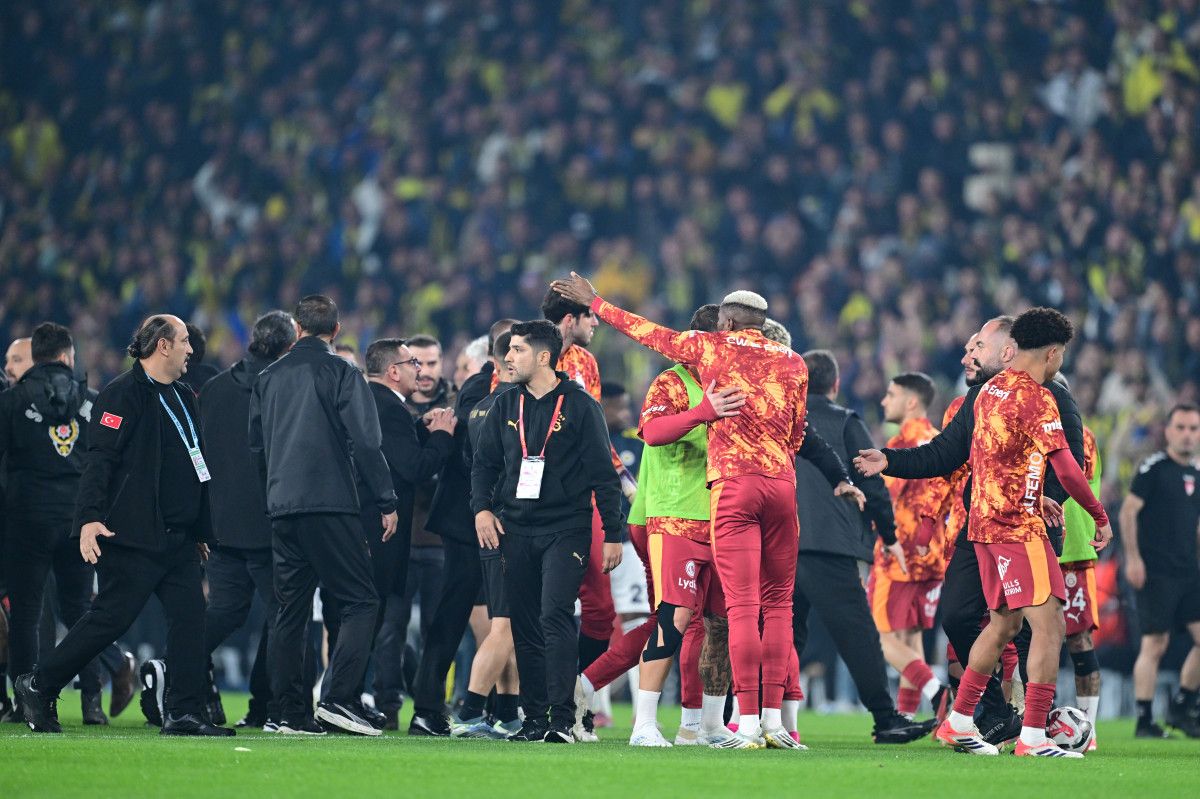 PFDK’dan Derbi Sonrası Sert Yaptırımlar: Mert Hakan Yandaş’a 3 Maç Ceza, Metin Öztürk’e 2 Milyon Lira Para Cezası