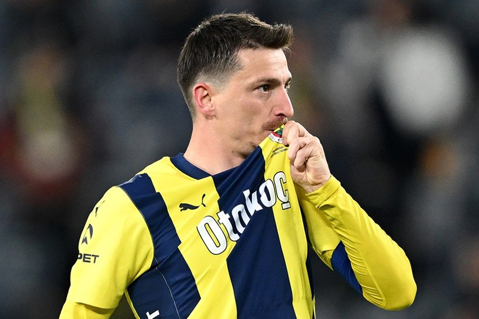 PFDK'den Mert Hakan Yandaş'a 3 maç men cezası ve Caner Erkin'e 5 maç ceza