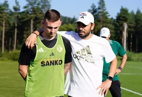 Selçuk İnan ve Burak Yılmaz tedrisatından geçen Kozlowski, Süper Lig devinin radarında