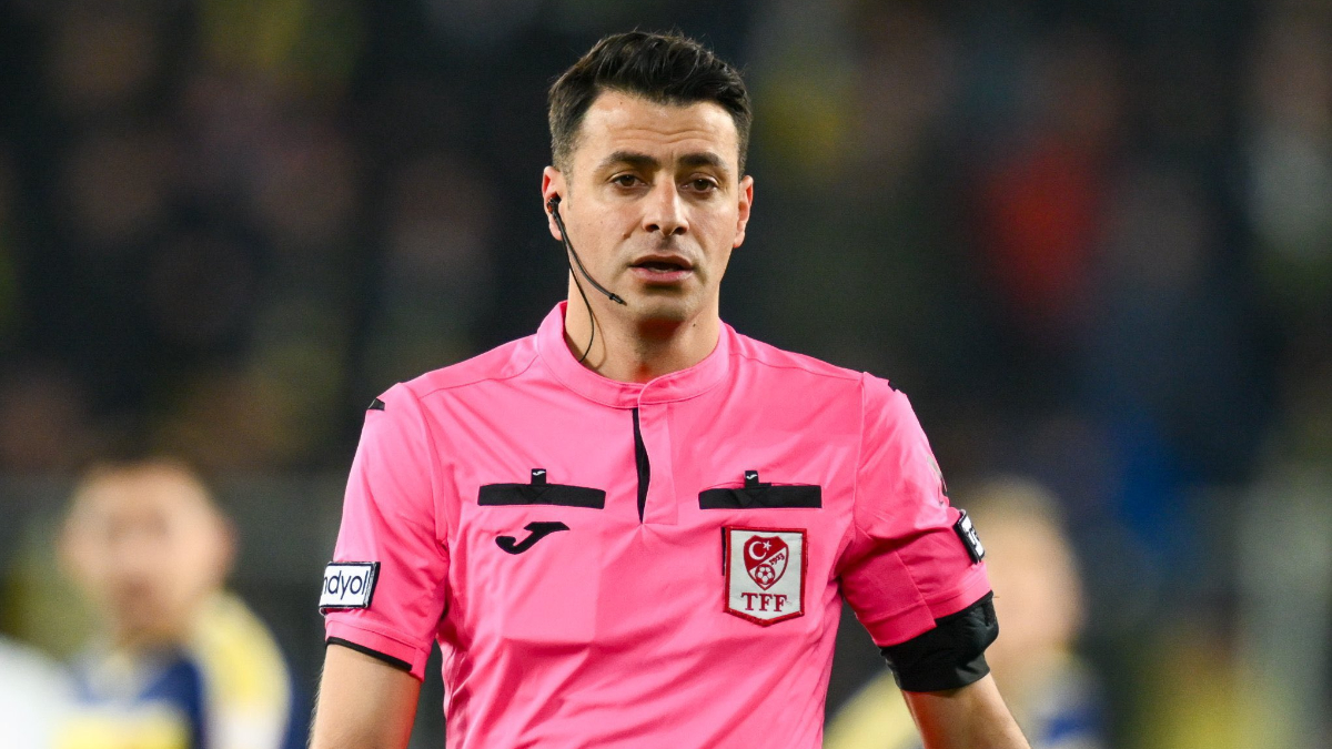 Trabzonspor - Beşiktaş derbisinin hakemi belli oldu