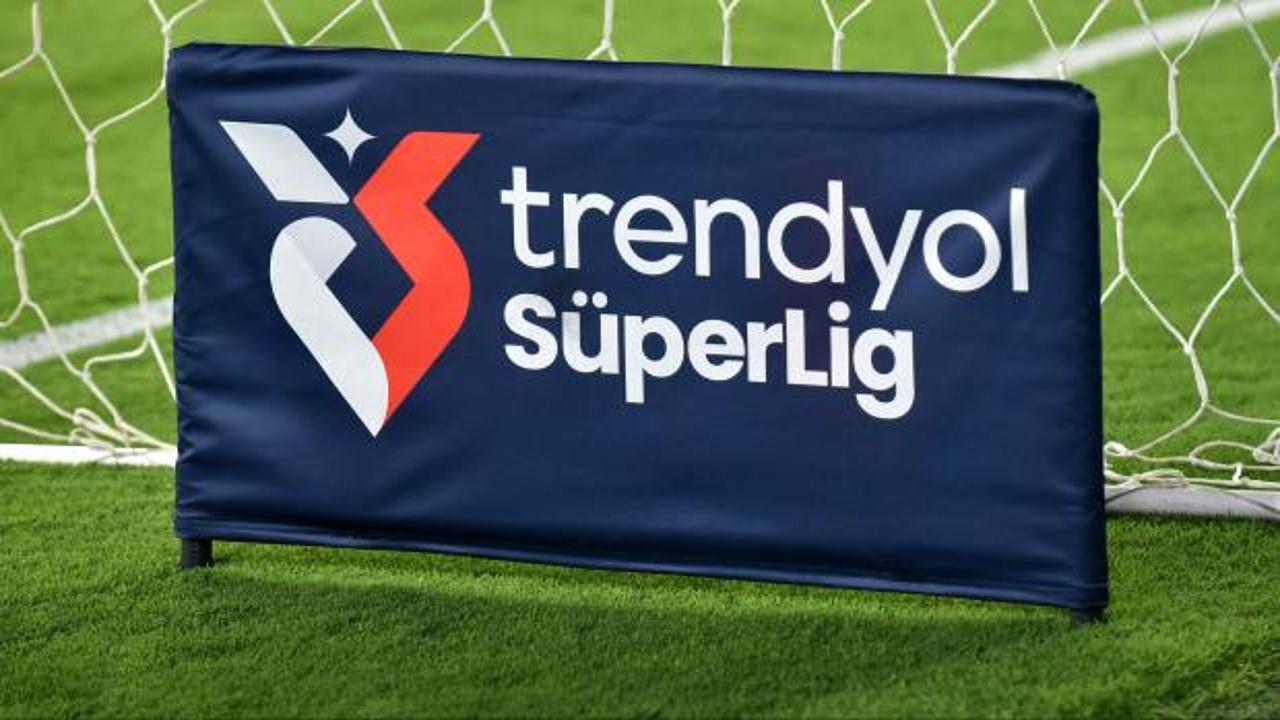 Süper Lig'de ilk yarı sona erdi! Zirve değişmedi! Bir takım mağlubiyet yaşamadı