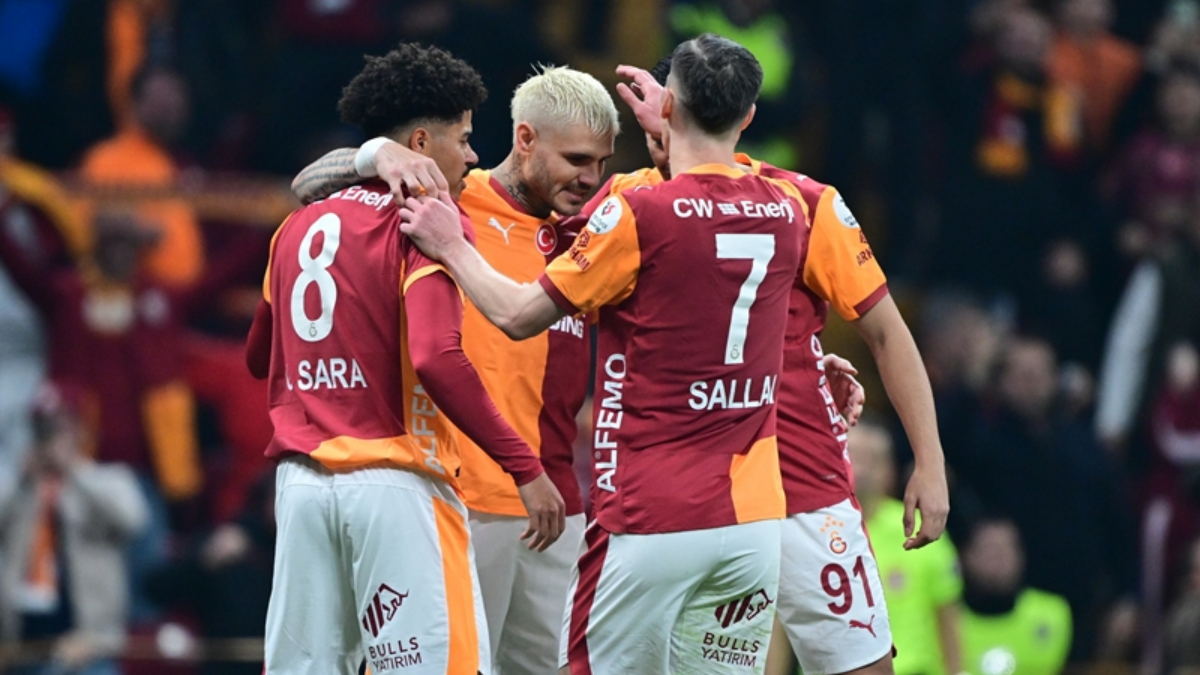 Süper Lig 2025-2026 Sezonu İlk Yarı Sonuçları ve Lider Galatasaray'ın Performansı