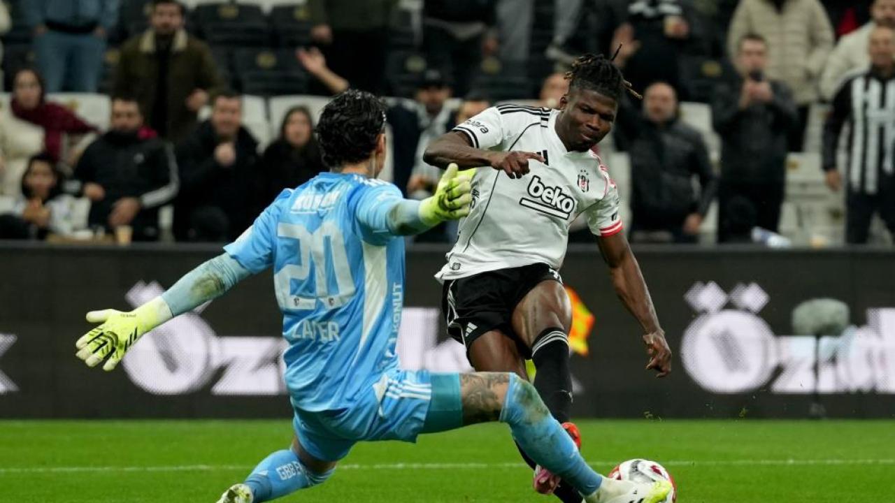 Süper Lig'in Yıldızı Zafer Görgen: Rekor Kurtarışlarla Beşiktaş'a Geçit Vermedi