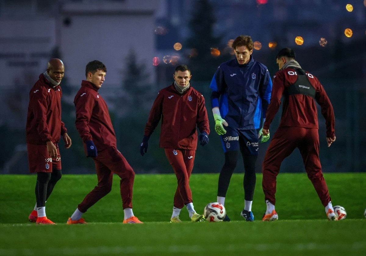 Trabzonspor, Galatasaray mesaisine başladı