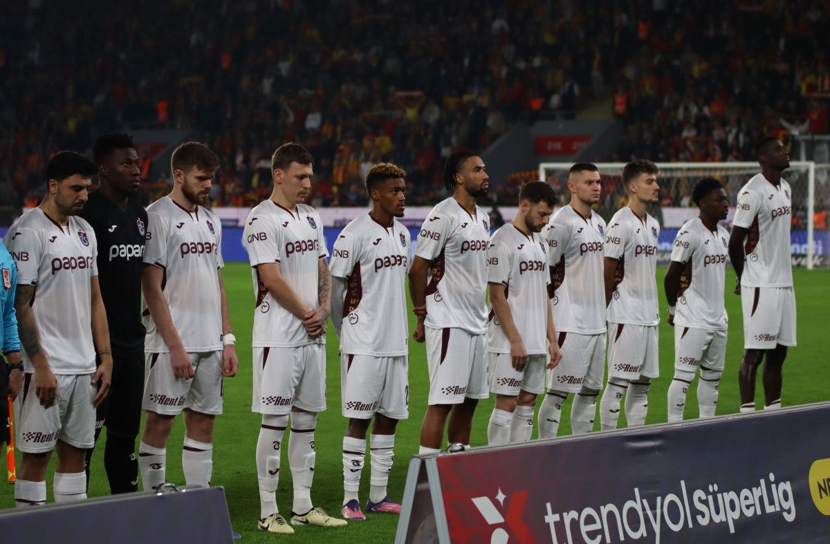 Trabzonspor'un İstikrarlı Performansı: Hem Evinde Hem Deplasmanda Zirvede