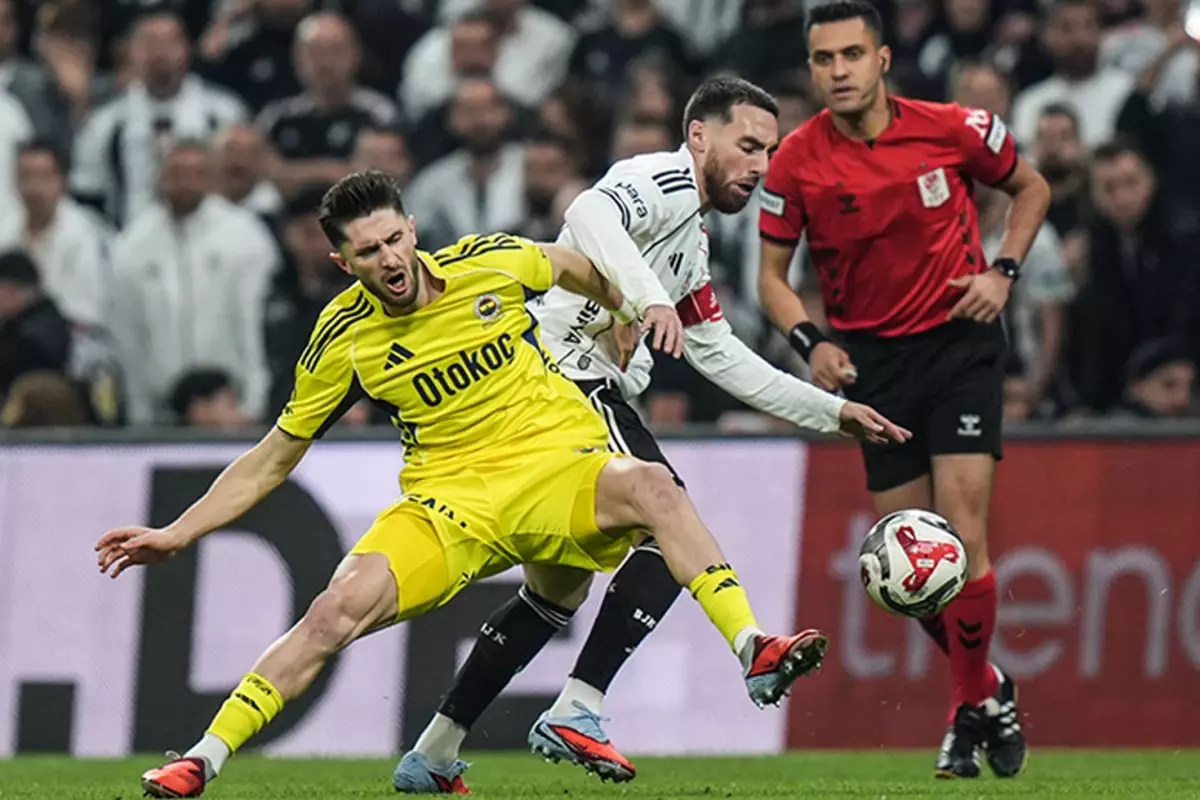 Trendyol Süper Lig'in İlk Yarı Kart İstatistikleri: Gaziantep FK ve Trabzonspor Analizi