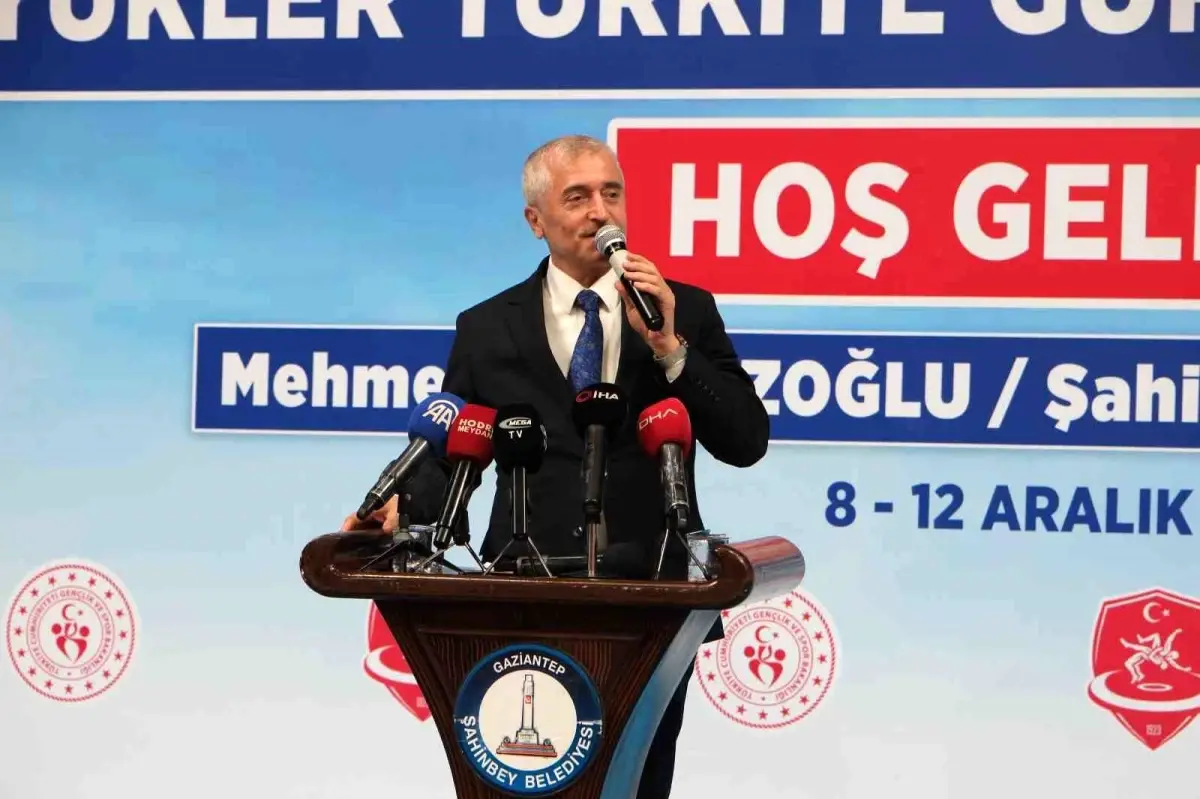 Türkiye Güreş Şampiyonası Gaziantep'te başladı