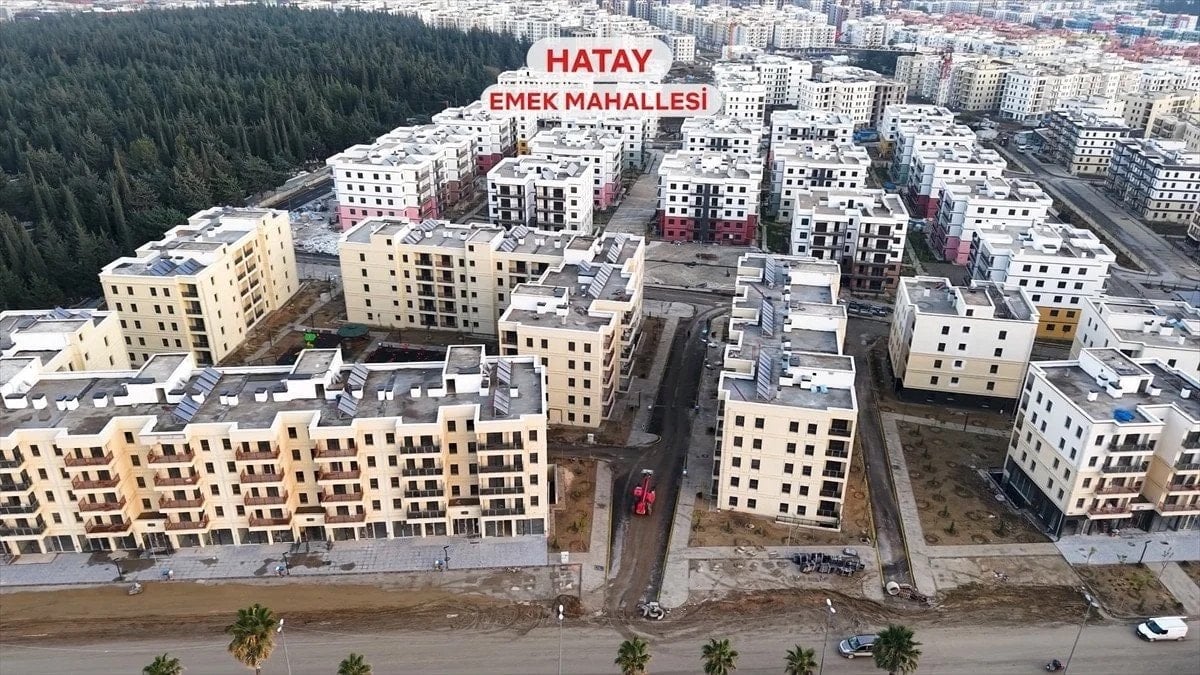 Türkiye'de Asrın İnşaat Seferberliği Tamamlandı: 455 Bin Konut ve İş Yeri Teslim Edildi