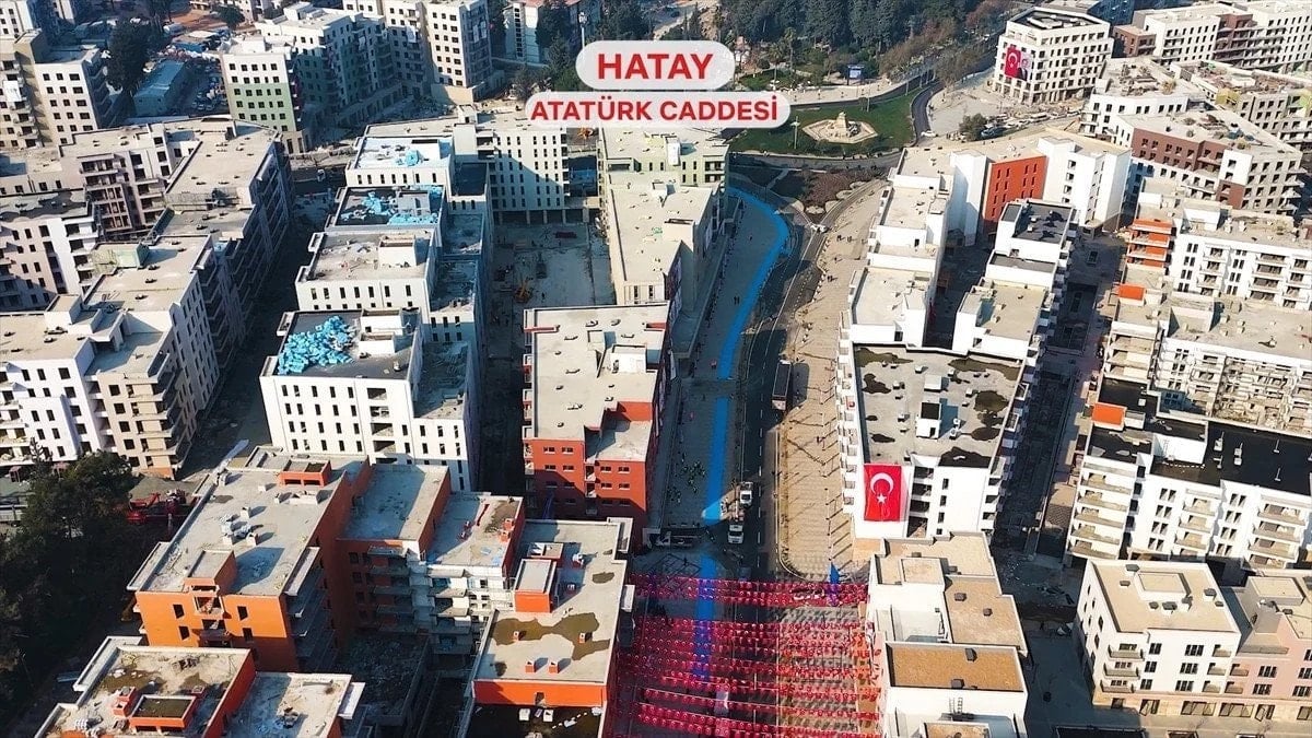 Türkiye'de Asrın İnşaat Seferberliği Tamamlandı: 455 Bin Konut ve İş Yeri Teslim Edildi