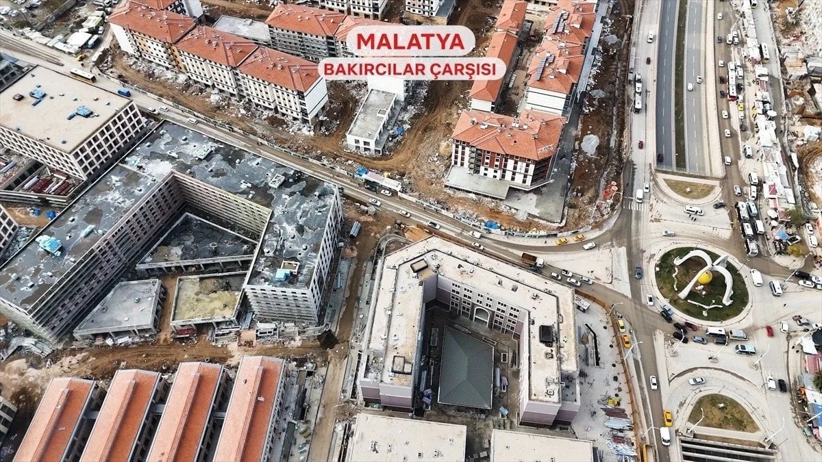 Türkiye'de Asrın İnşaat Seferberliği Tamamlandı: 455 Bin Konut ve İş Yeri Teslim Edildi