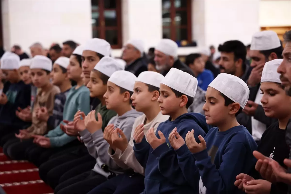 Regaip Kandili Coşkusu Türkiye'nin Güneydoğusunda