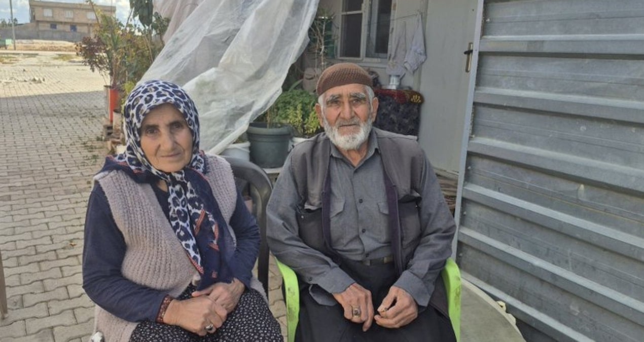 Unutulan Depremzedeler: 75 Yaşındaki Çiftin Konteynerde Zorlu Yaşam Mücadelesi