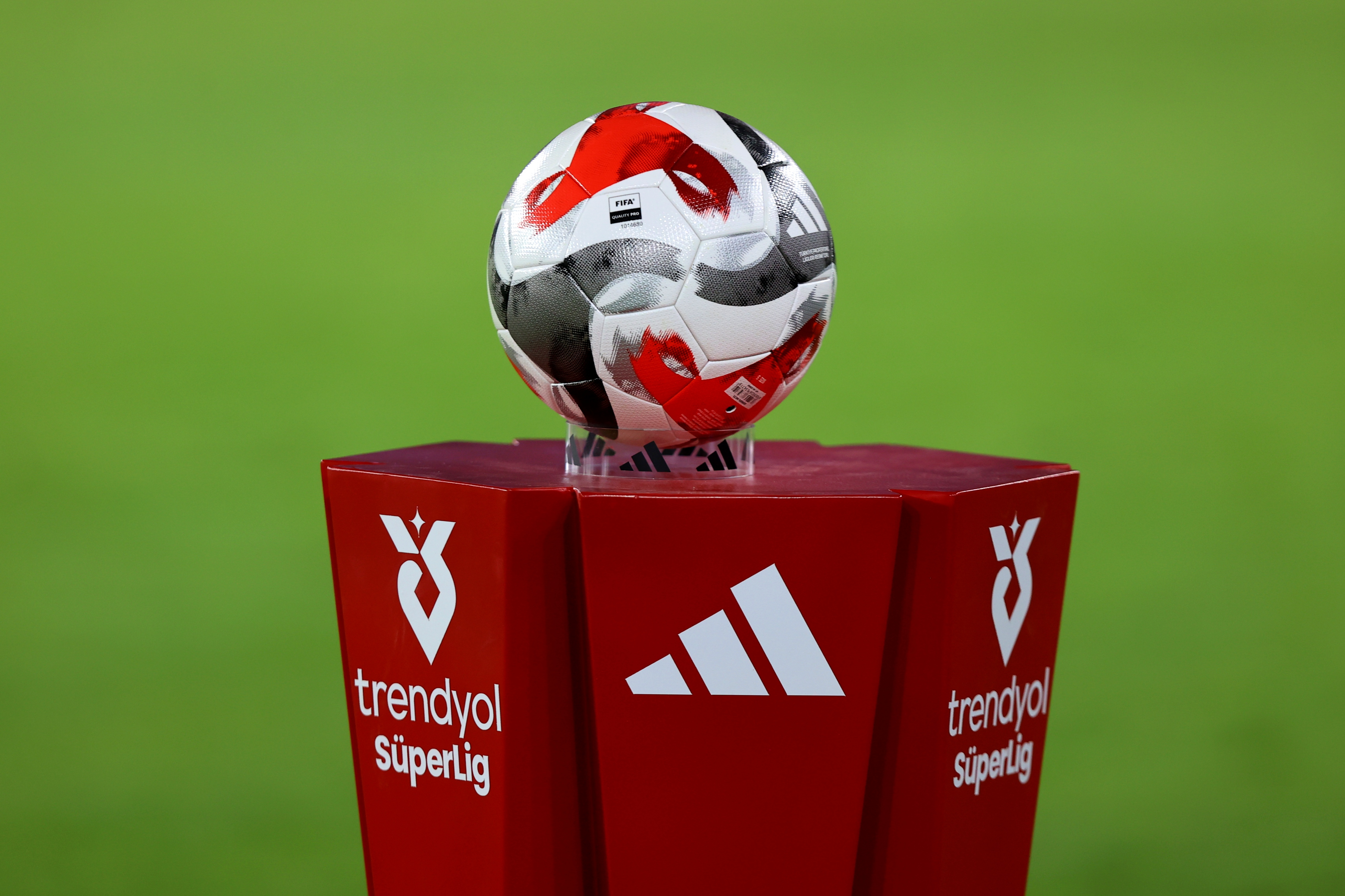 25 günlük ara sona eriyor, Süper Lig başlıyor. İşte haftanın maçları