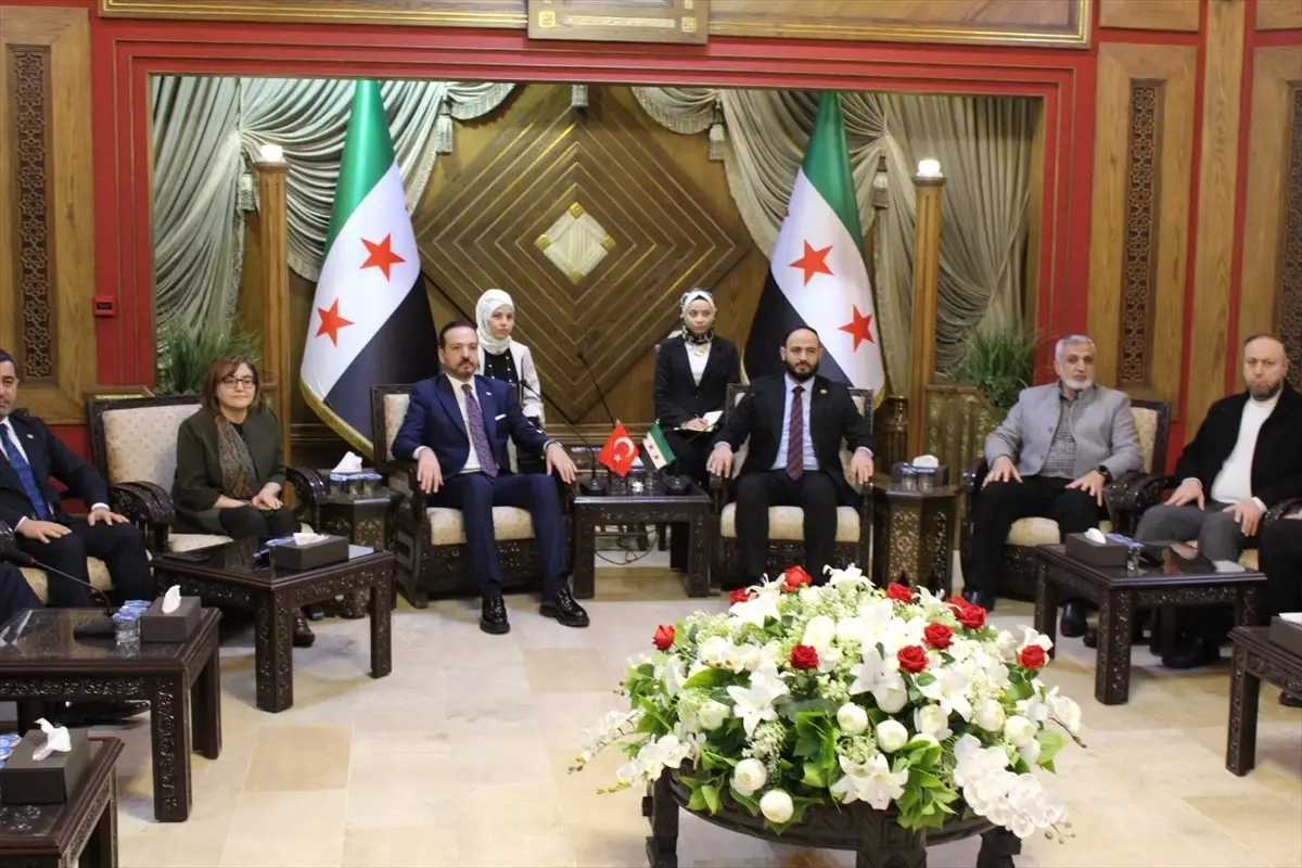 AK Parti Genel Başkan Yardımcısı Zorlu, Halep Valiliğini ziyaret etti Açıklaması