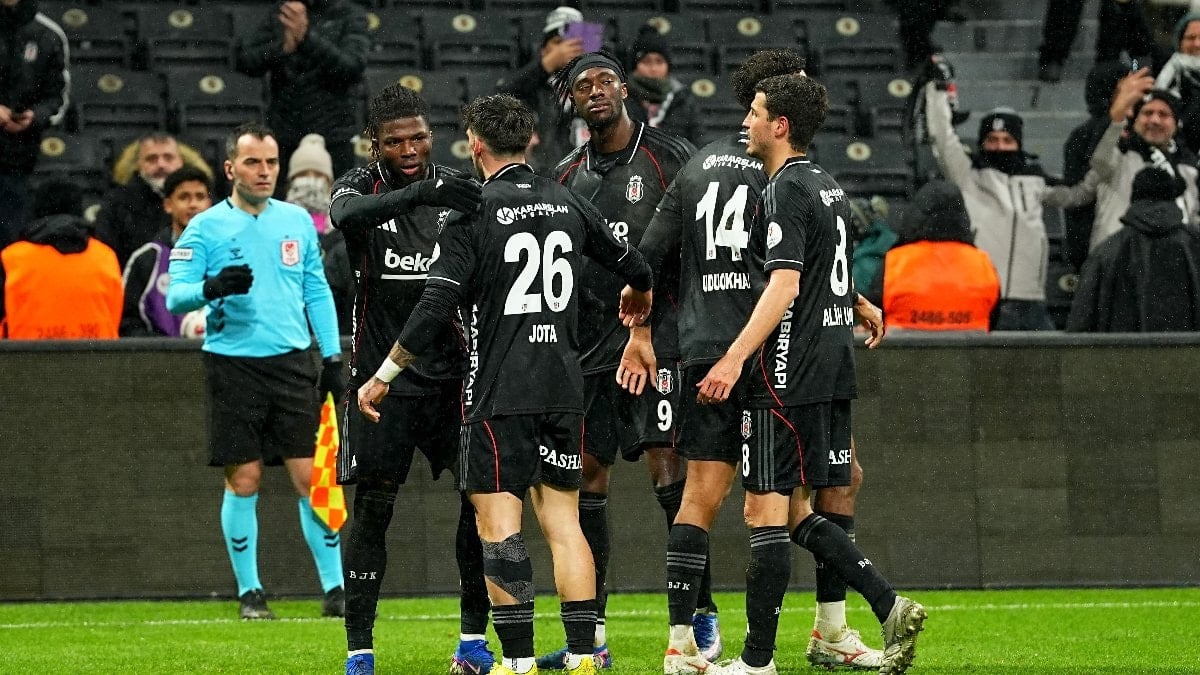 Beşiktaş 9 maçtır yenilmiyor