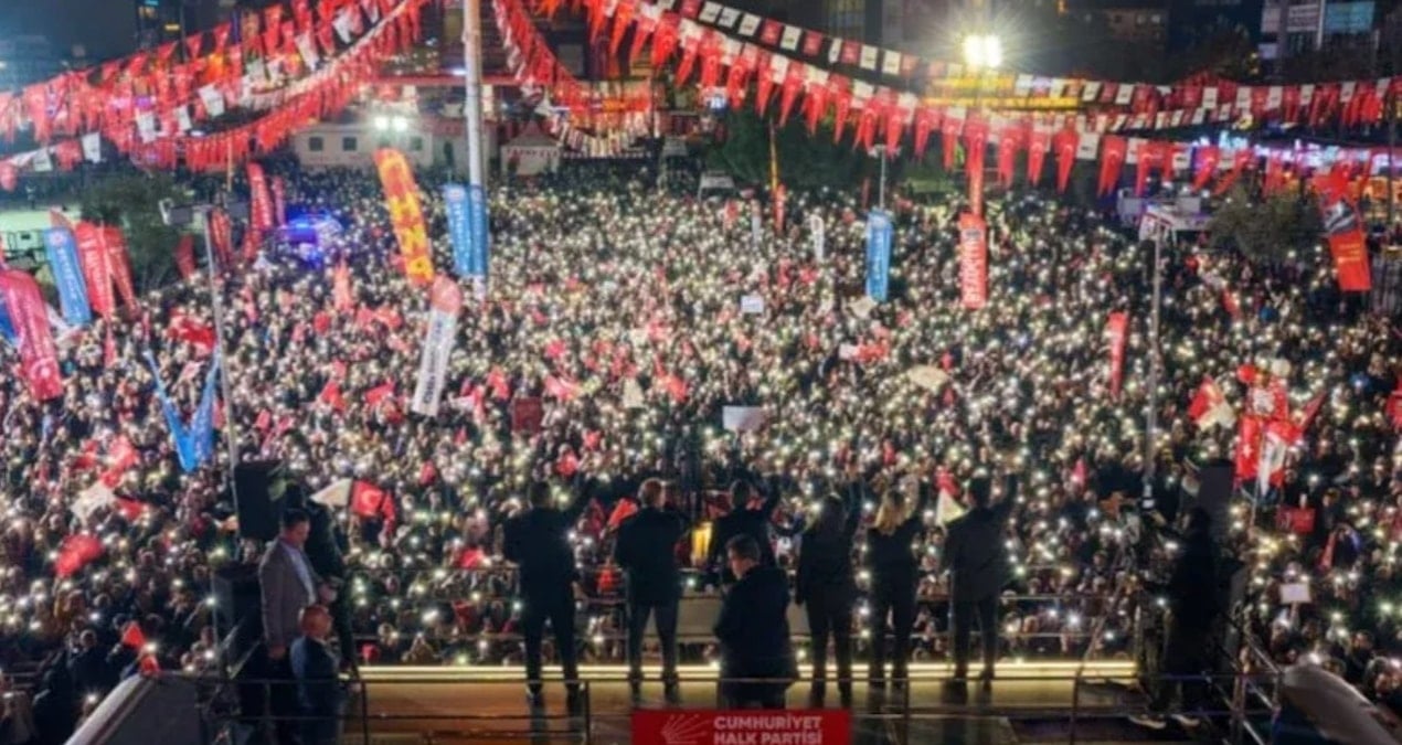 CHP Eylem Stratejisini Yeniliyor: Cumhurbaşkanlığı Aday Ofisi Doğrudan Sahada