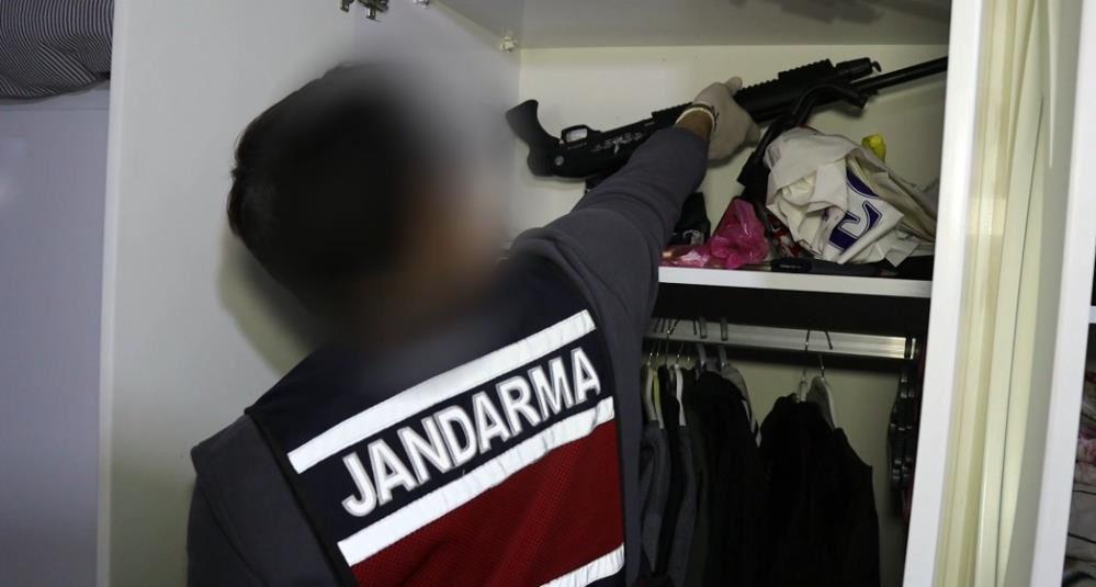 DEAŞ'ın finans ağına MİT destekli operasyon: Çok sayıda gözaltı!