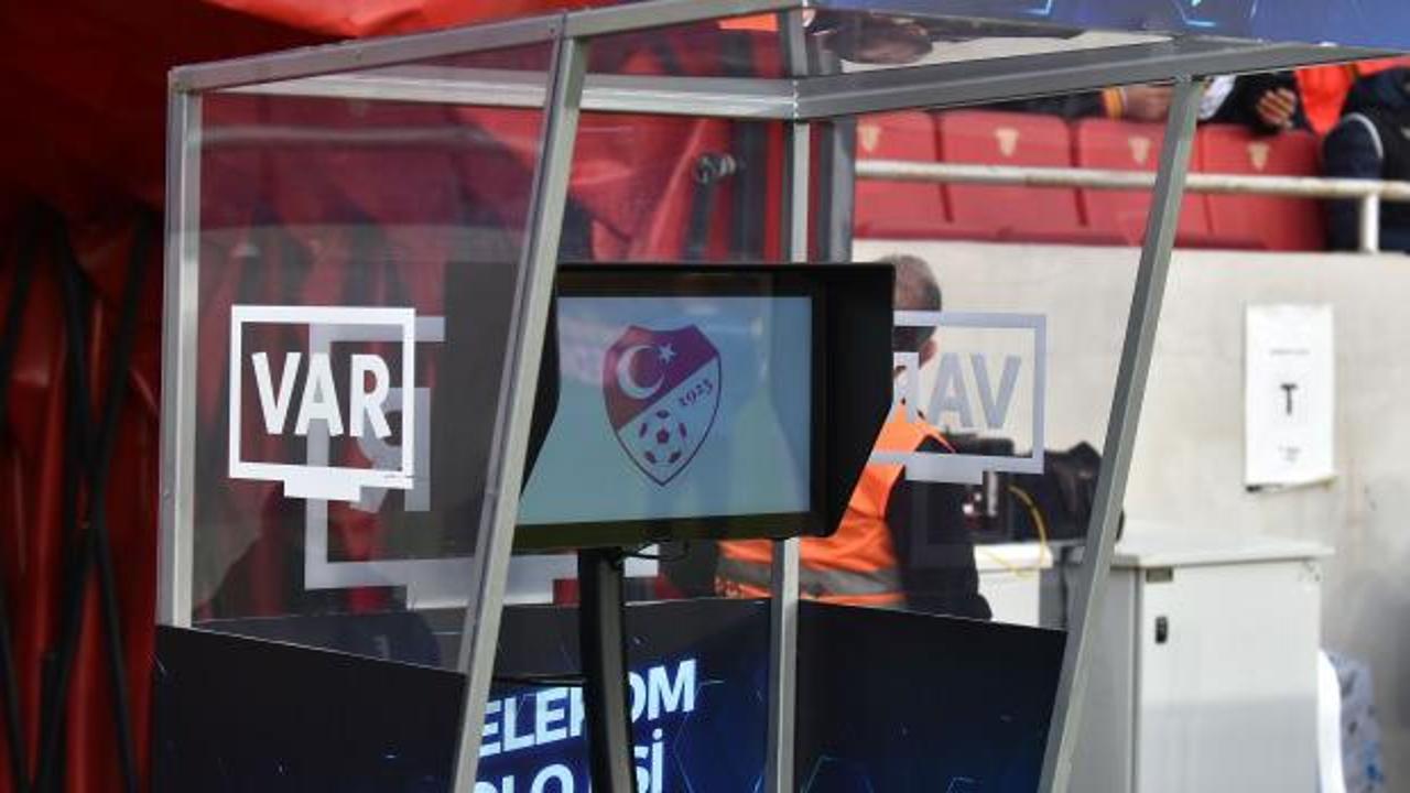 Galatasaray-Trabzonspor Süper Kupa Yarı Finali VAR Hakemi Ömer Faruk Turtay Olarak Açıklandı