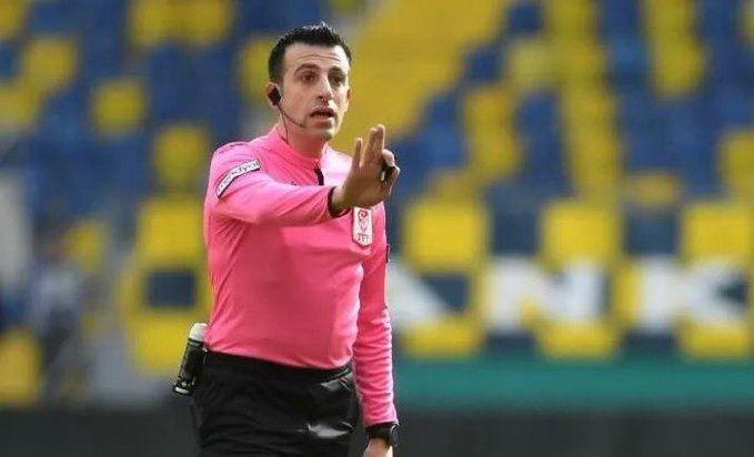 Galatasaray ve Trabzonspor Maçının VAR Hakemi Ömer Faruk Turtay Olarak Açıklandı