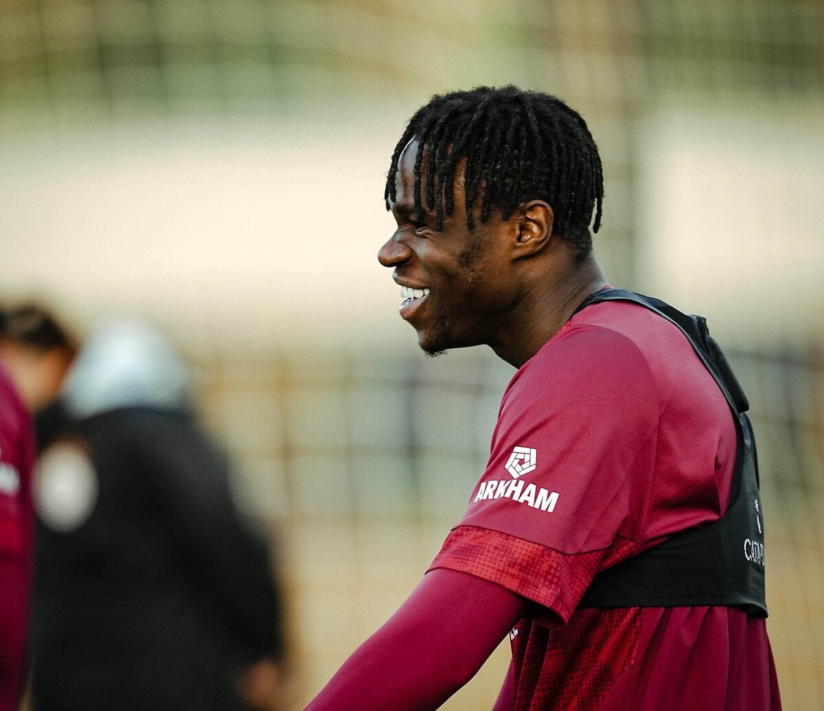 Galatasaray'dan Singo açıklaması: Şu anda sahalara dönüşü riskli