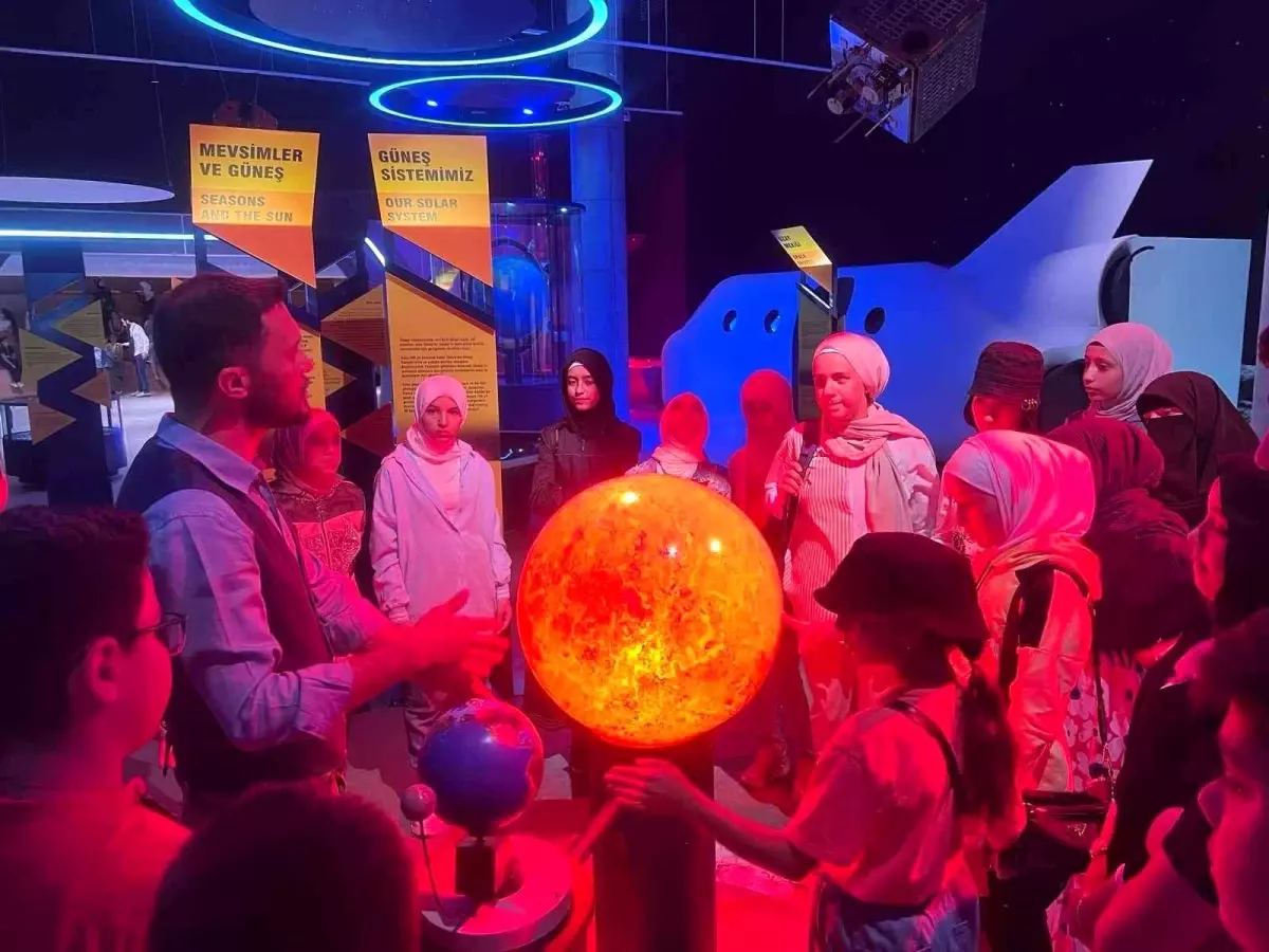 Gaziantep Büyükşehir Belediyesi Yarıyıl Tatili Çocuk Şenliği Programlarıyla Sanat ve Eğlenceyi Buluşturuyor