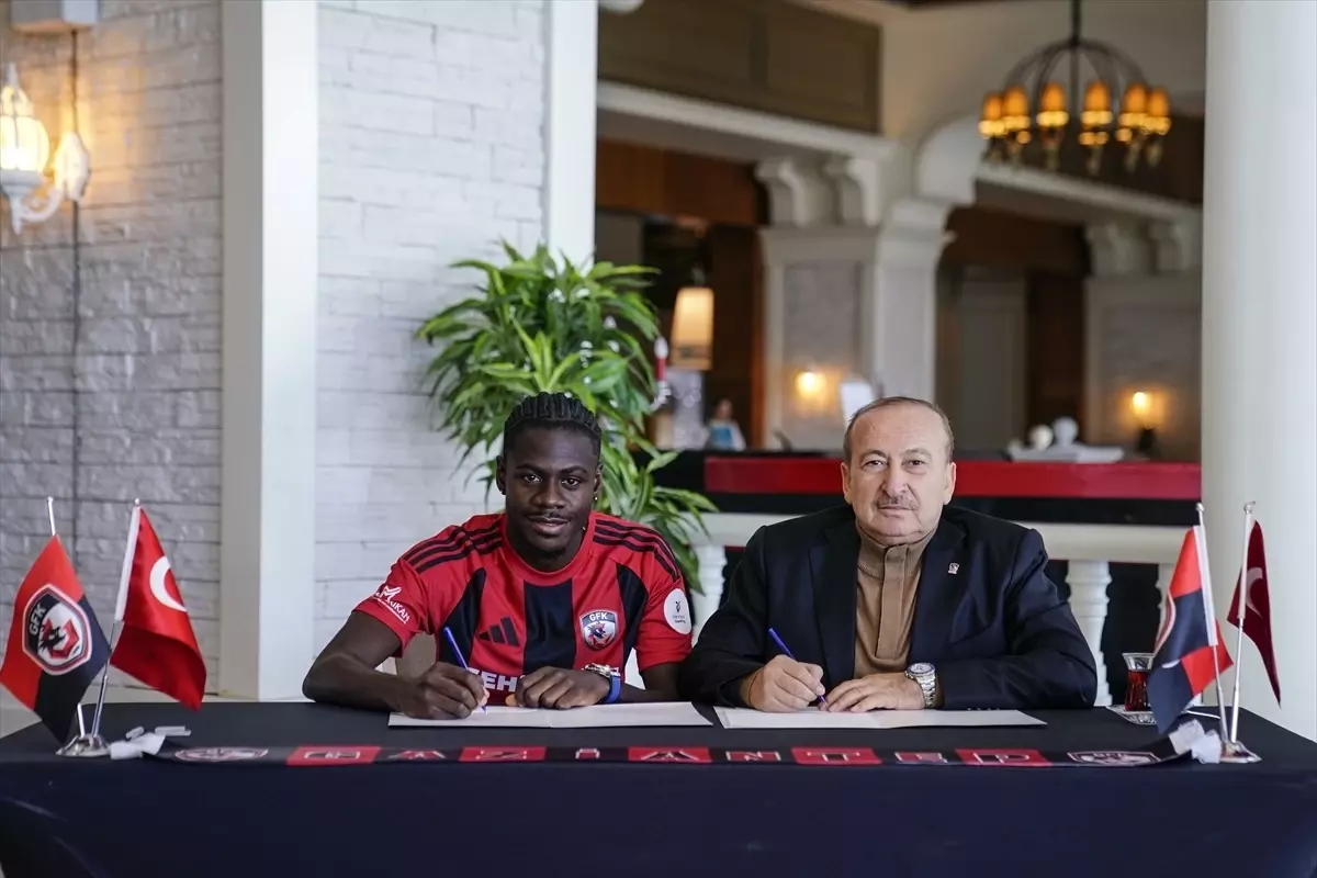 Gaziantep FK, Victor Gidado'yu Transfer Etti