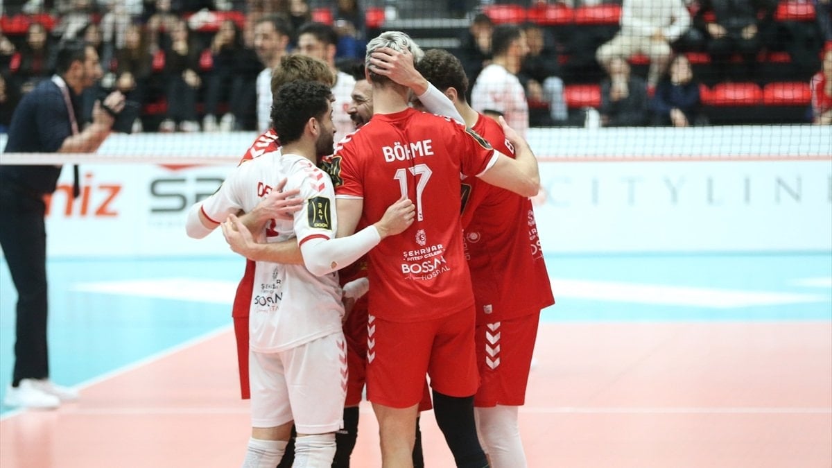 Gaziantep Gençlikspor, Alanya Belediyespor'u 3-0 Setlerle Mağlup Etti