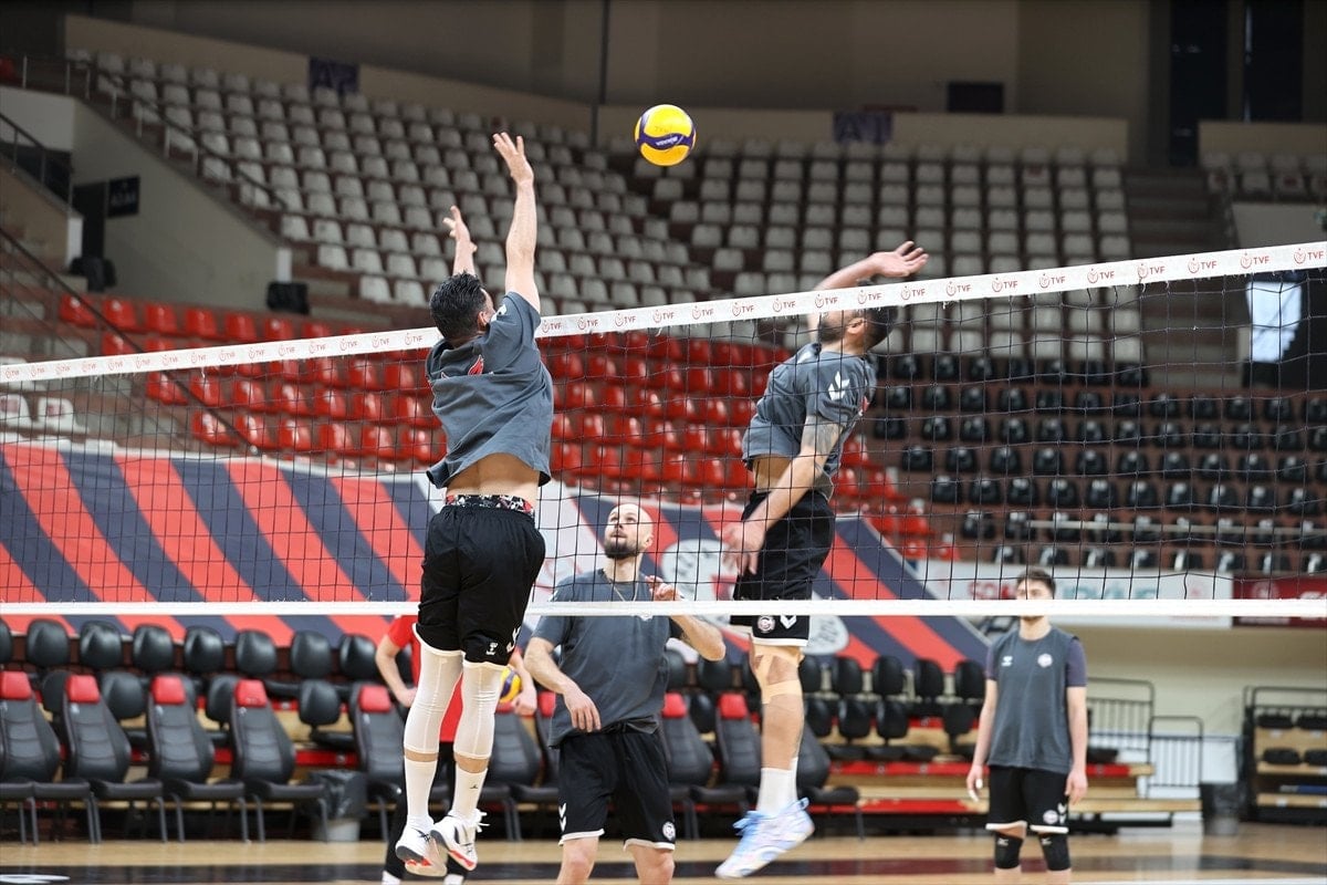 Gaziantep Gençlikspor'un Efeler Ligi'ndeki Çıkışı ve Hedefleri