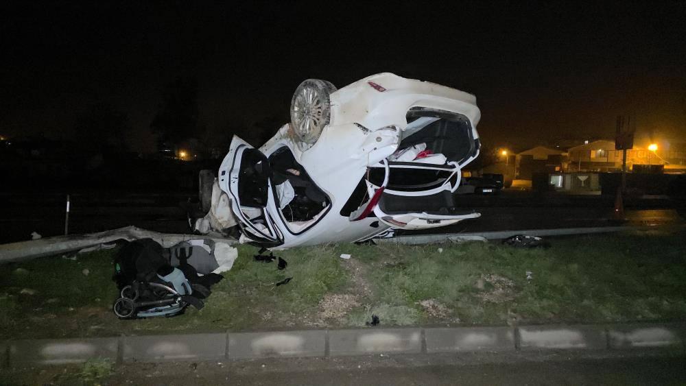 Feci kaza! 1 yaşındaki bebek öldü, anne ve baba yaralandı