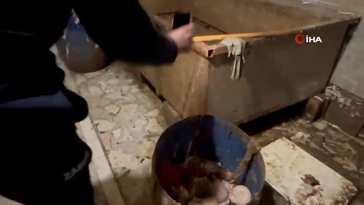 Gaziantep'te 1300 Kilo Sağlıksız Sakatat Yakalandı ve İmha Edildi