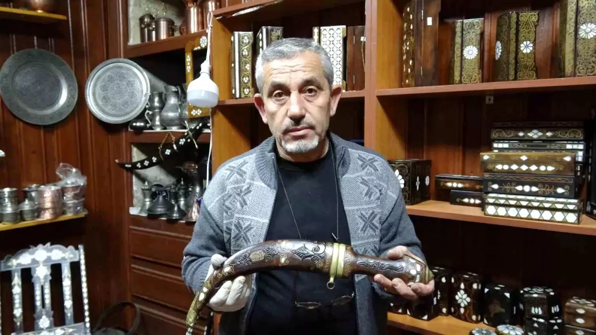 Gaziantep'te 45 Yıldır Yaşatılan Osmanlı Sedef Kakma Sanatı